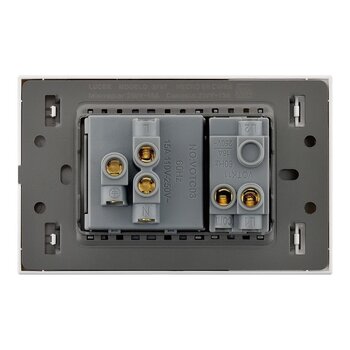 Placa 1 Apagador Sencillo 1 Contacto Lucek Flat Plata