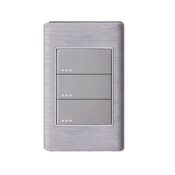 Placa Con 3 Apagadores Sencillos Color Plata Luxica