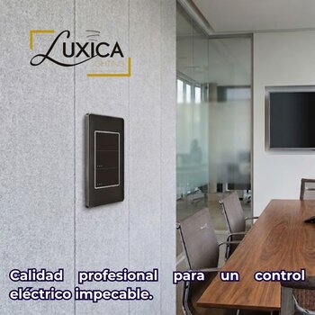 Placa Con 3 Apagadores Sencillos Color Negro Luxica