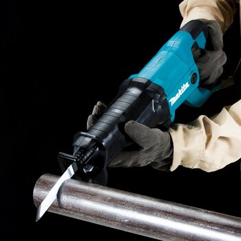 Sierra de Sable Reciproca Makita 1200W JR3051TK